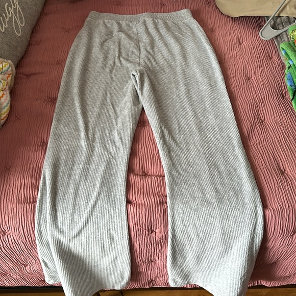 grey aerie flare sweatpants - Picture 2 of 2